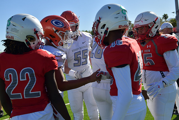 2022 04 f vs bishop gorman  DE2_1748