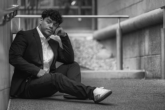 2024 carlos DE2_3147-Edit bw