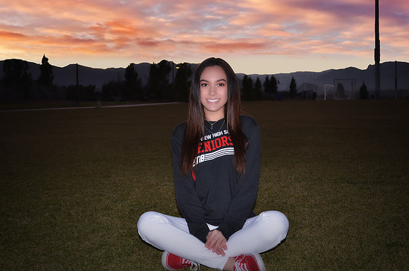 2018 taryn DSC_4116edclouds