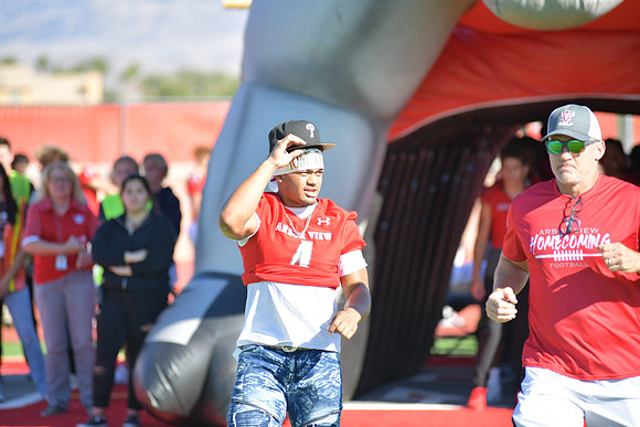 2022 05 homecoming assembly DE1_5435