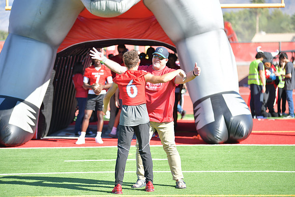2022 05 homecoming assembly DE1_5484