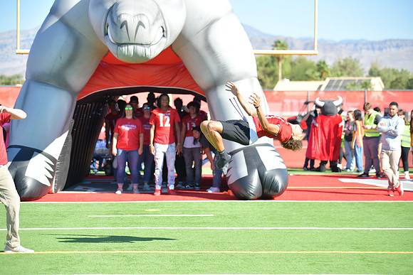 2022 05 homecoming assembly DE1_5543