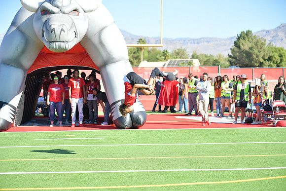 2022 05 homecoming assembly DE1_5545
