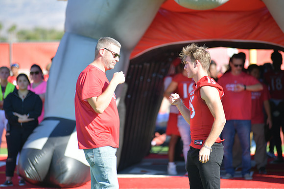 2022 05 homecoming assembly DE1_5583