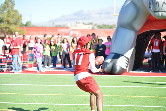 2022 05 homecoming assembly DE1_5608