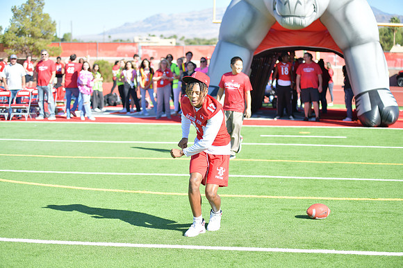 2022 05 homecoming assembly DE1_5619