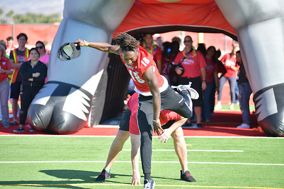 2022 05 homecoming assembly DE1_5628