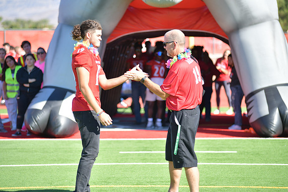 2022 05 homecoming assembly DE1_5639