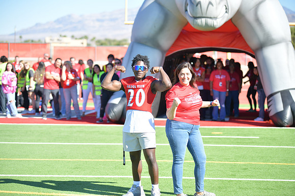 2022 05 homecoming assembly DE1_5657