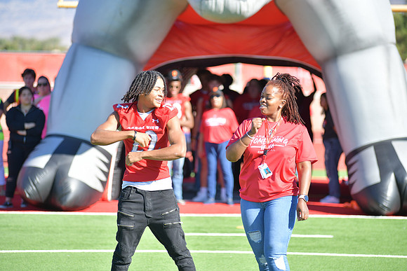 2022 05 homecoming assembly DE1_5661