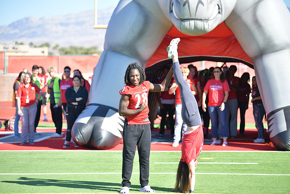 2022 05 homecoming assembly DE1_5712