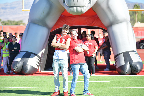 2022 05 homecoming assembly DE1_5791