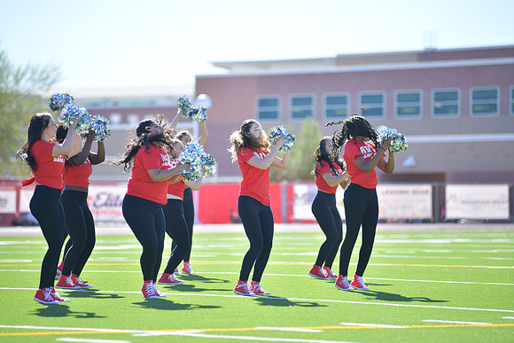 2022 05 homecoming assembly DE1_6046