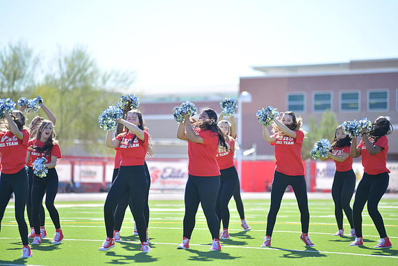 2022 05 homecoming assembly DE1_6047