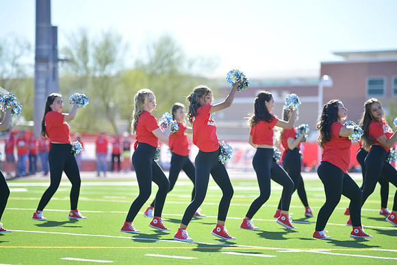 2022 05 homecoming assembly DE1_6078
