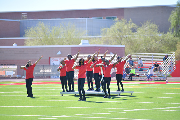 2022 05 homecoming assembly DE1_6128