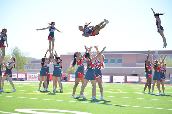 2022 05 homecoming assembly DE1_6161