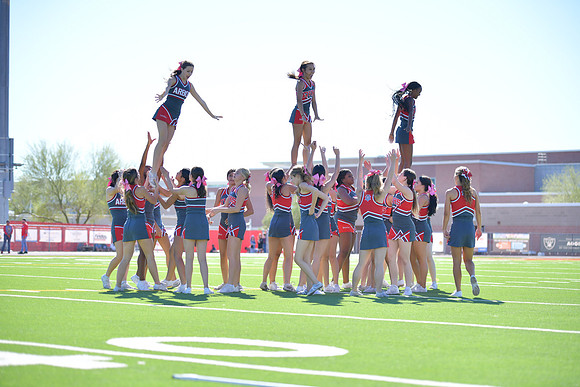 2022 05 homecoming assembly DE1_6212