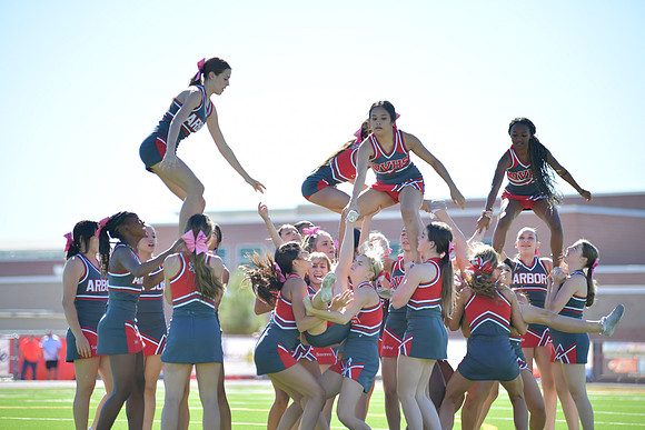 2022 05 homecoming assembly DE1_6247