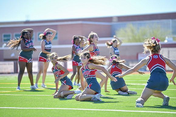 2022 05 homecoming assembly DE1_6252