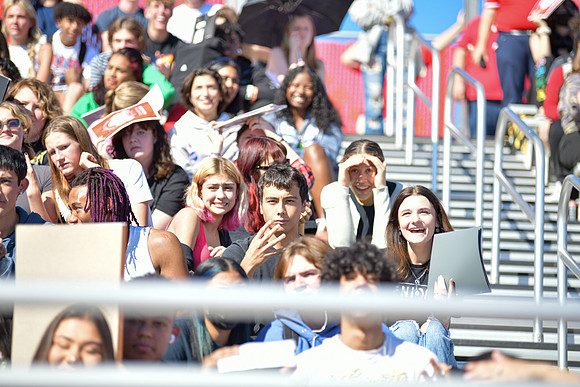 2022 05 homecoming assembly DE1_6281