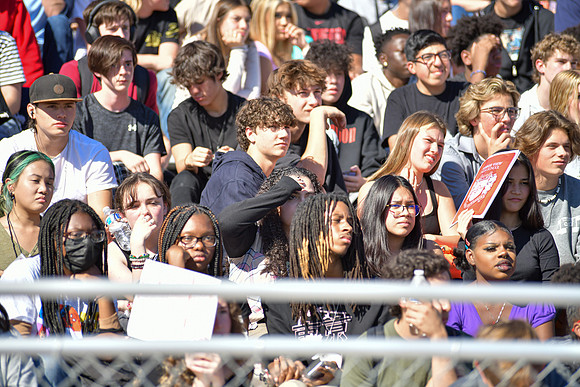 2022 05 homecoming assembly DE1_6299