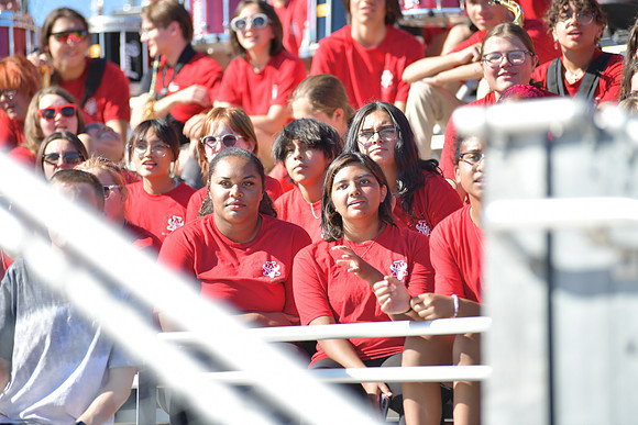 2022 05 homecoming assembly DE1_6318