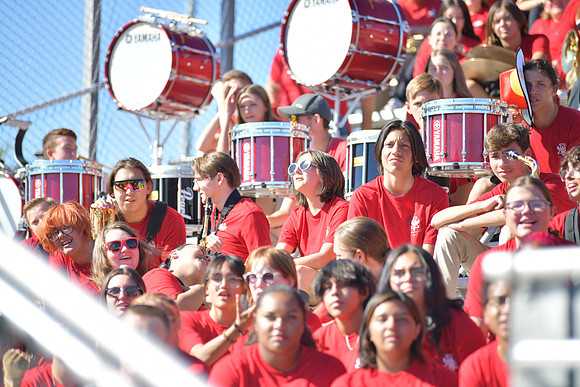 2022 05 homecoming assembly DE1_6319