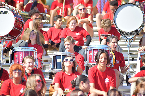 2022 05 homecoming assembly DE1_6322