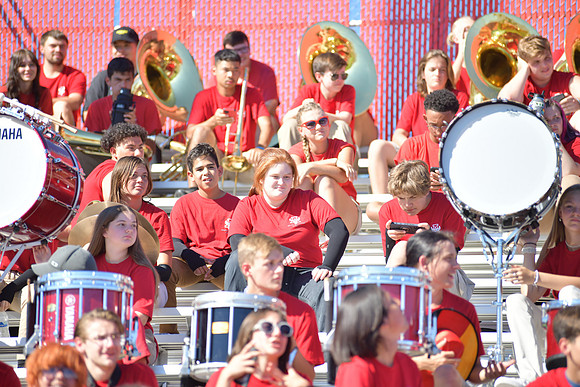 2022 05 homecoming assembly DE1_6323