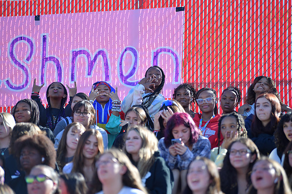 2022 05 homecoming assembly DE1_6351