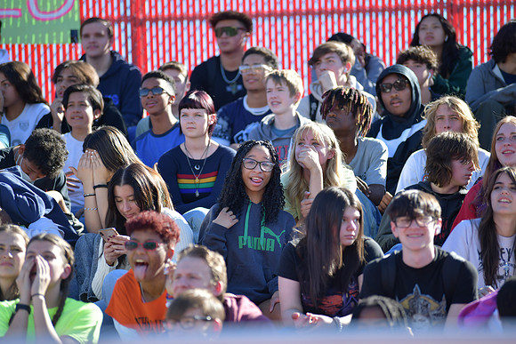 2022 05 homecoming assembly DE1_6366