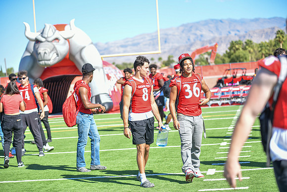 2022 05 homecoming assembly DE1_6397
