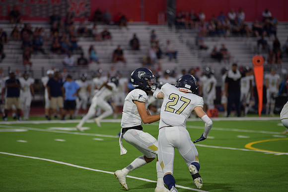 2022 05 v vs foothill *homecoming DE1_6730