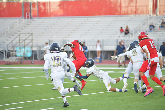 2022 05 v vs foothill *homecoming DE1_6586