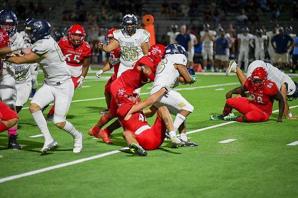 2022 05 v vs foothill *homecoming DE1_6872