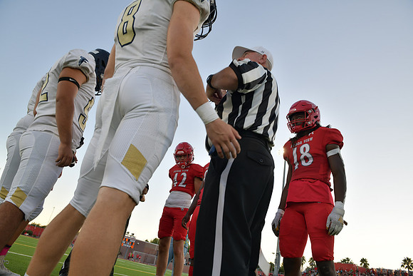 2022 05 v vs foothill *homecoming DE2_5305