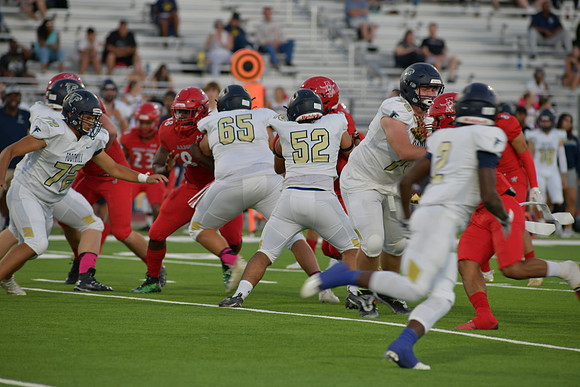 2022 05 v vs foothill *homecoming DE2_5383