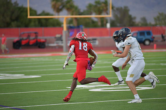 2022 05 v vs foothill *homecoming DE1_6626