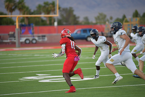 2022 05 v vs foothill *homecoming DE1_6625