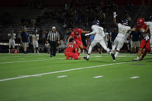 2022 05 v vs foothill *homecoming DE1_6999