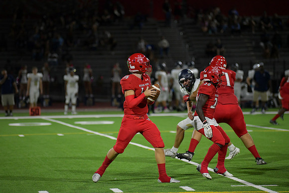2022 05 v vs foothill *homecoming DE1_7328