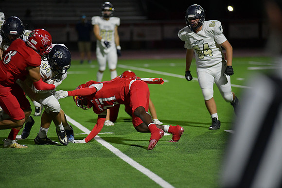 2022 05 v vs foothill *homecoming DE1_7299