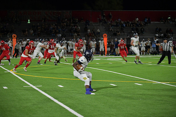 2022 05 v vs foothill *homecoming DE1_7106