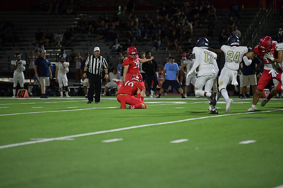 2022 05 v vs foothill *homecoming DE1_6998
