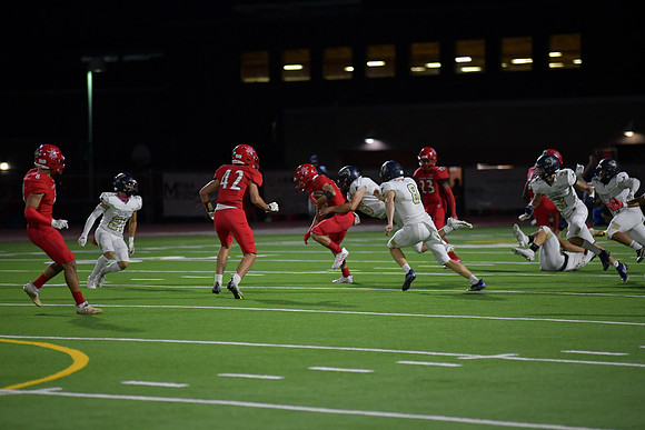 2022 05 v vs foothill *homecoming DE1_7131