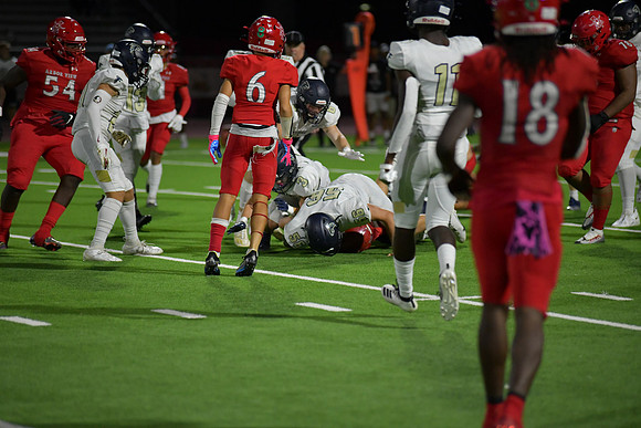 2022 05 v vs foothill *homecoming DE1_7137