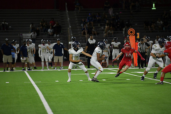 2022 05 v vs foothill *homecoming DE1_7232