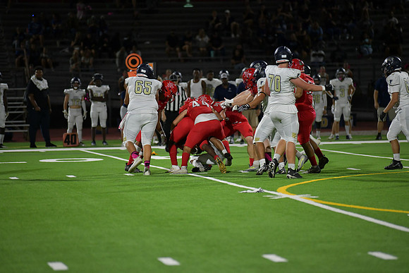 2022 05 v vs foothill *homecoming DE1_7241