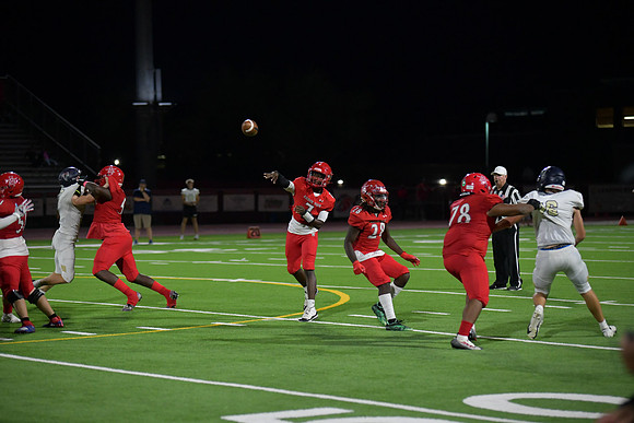 2022 05 v vs foothill *homecoming DE1_7140